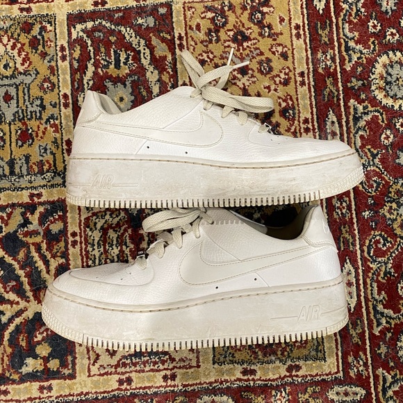 Platform Air Force 1s - NIKE - Picture 2 of 7